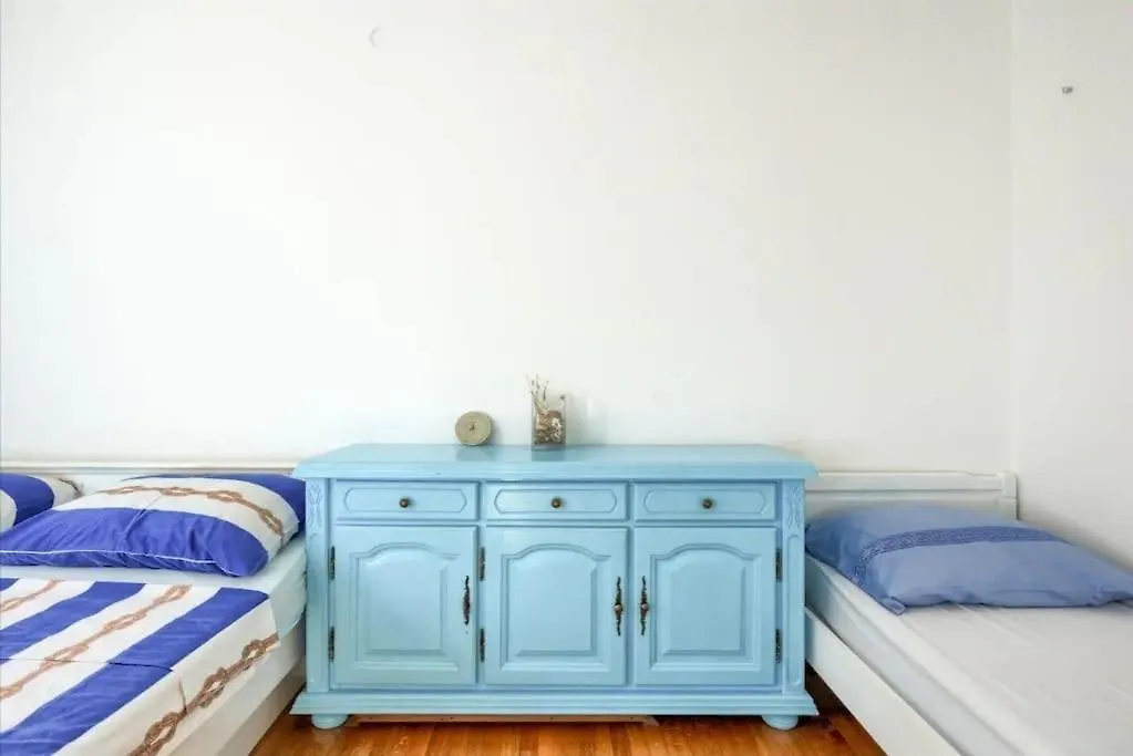 Apartment Mila - 15M From The Sea Pag Town