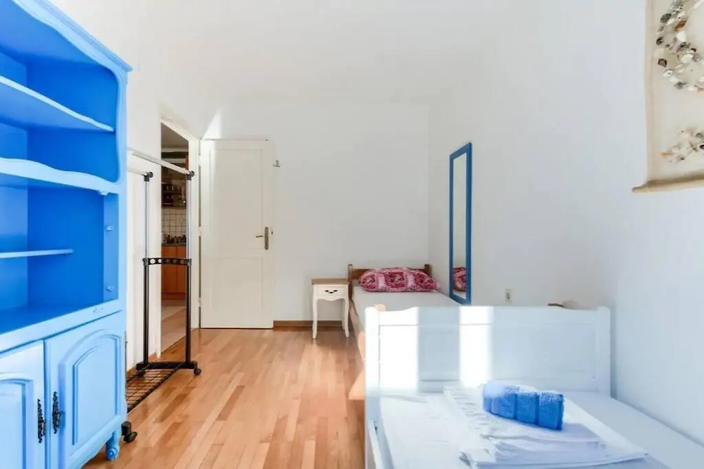 Apartment Mila - 15M From The Sea Pag Town Croatia